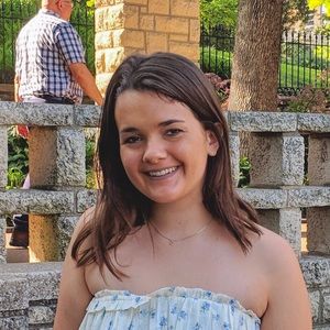Meet your Posher, Cj